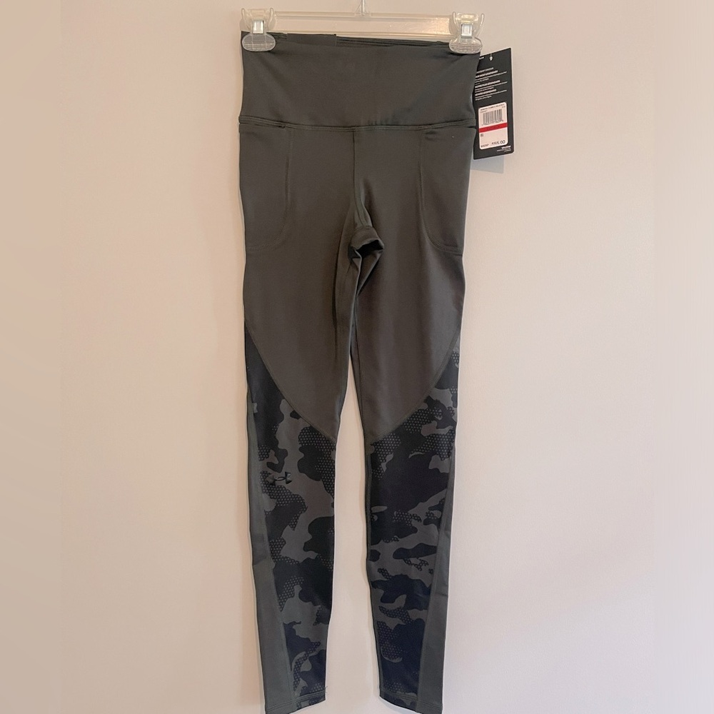 Under Armor compression high rise leggings size XS